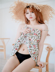 《女王》