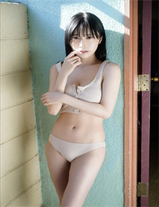 《日本女孩冬天穿裙子》