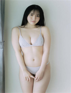 《小柔被六个男人躁到早上》