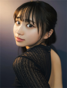 《私人歌舞团脱精光S表演》